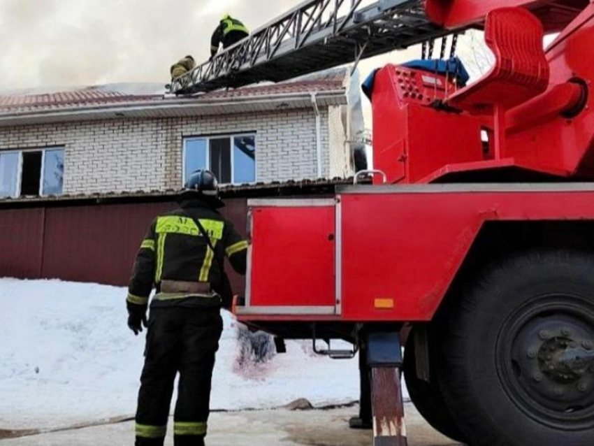 Условия содержания пенсионеров в сгоревшем частном пансионате проверят следователи в Воронеже