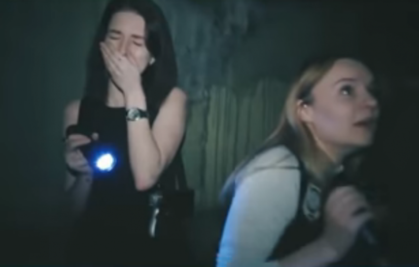 Две воронежские девушки чудом спаслись из бункера психопата