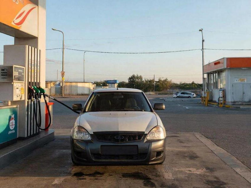 Лишь одна марка бензина подорожала в Воронеже 