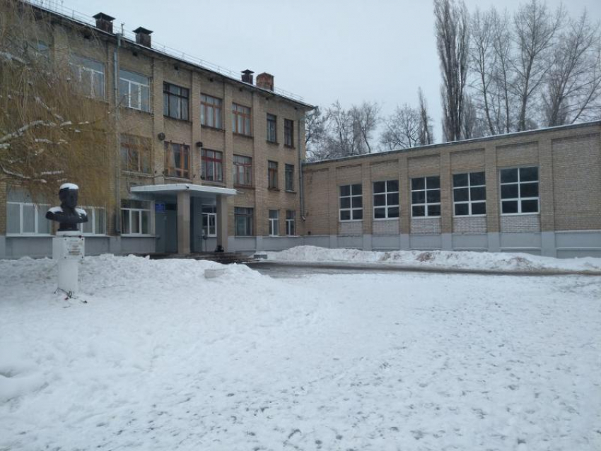 Воронежские чиновники подняли цену на строительство ФОК у школы