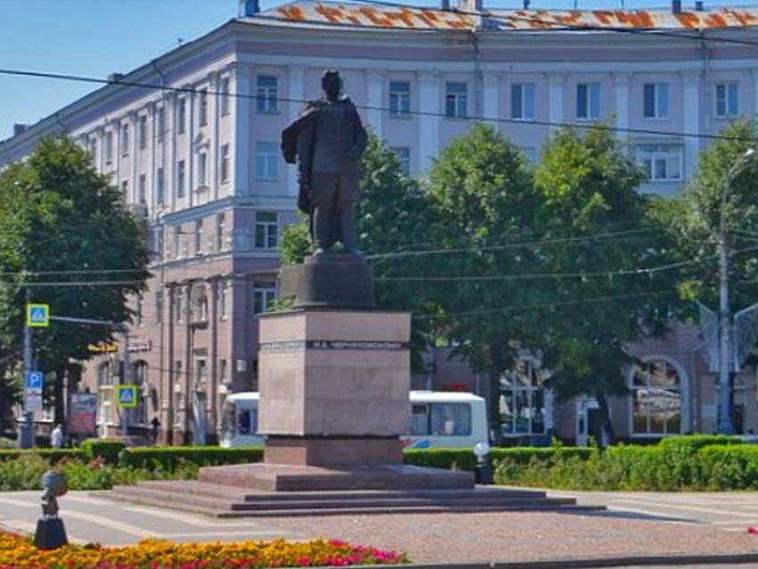 Как Воронеж готовился к открытию памятника, спасенного от литовских националистов