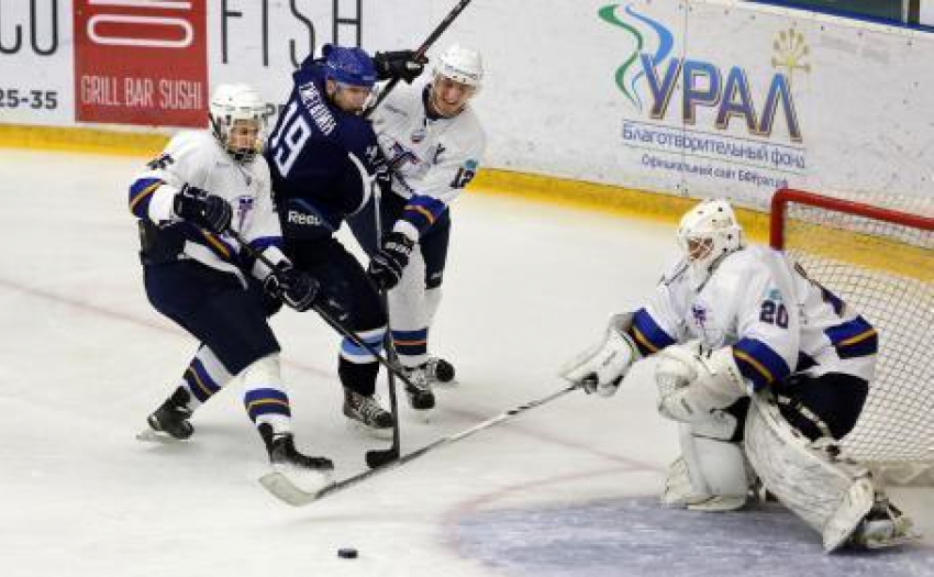Воронежский «Буран» обыграл «Казцинк-Торпедо» в красивом матче
