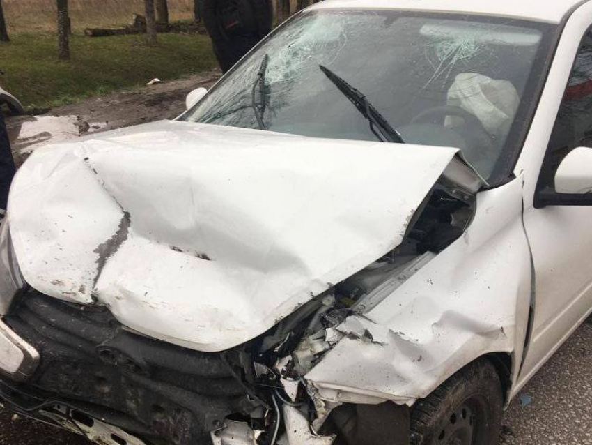 Полицейские разыскивают автомобилиста, скрывшегося с места ДТП с тремя пострадавшими под Воронежем