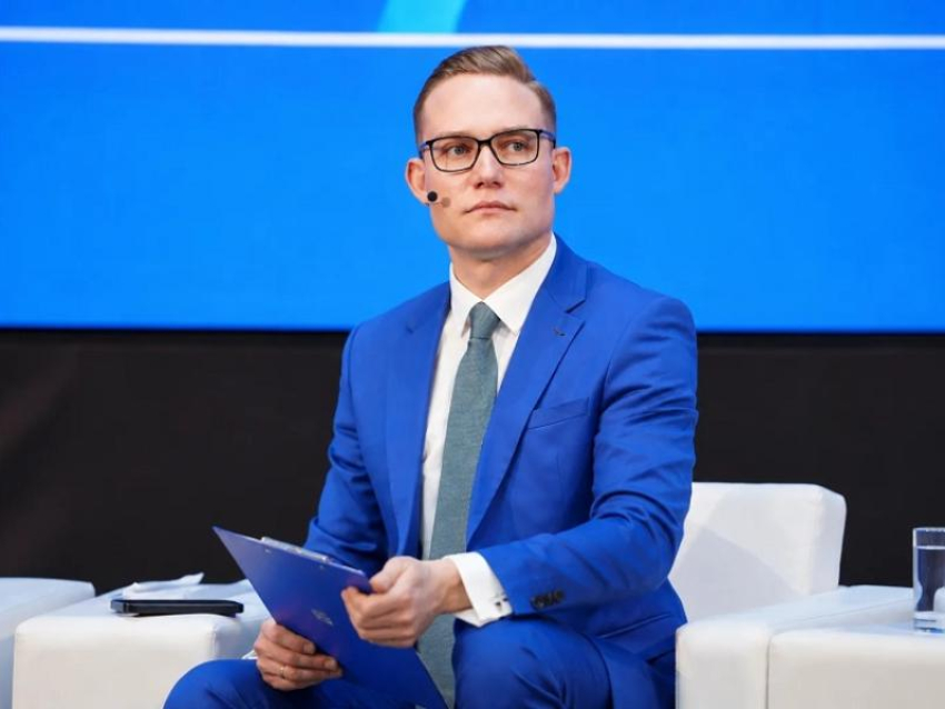 Роман Султанов: ЛДПР предложила отменить ЕГЭ и расширить возможности поступления на бюджет
