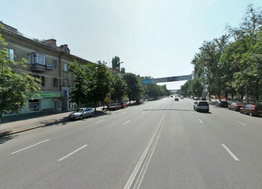 В Центре Воронежа столкнулись «ВАЗ-2106» и «ВАЗ-2110»
