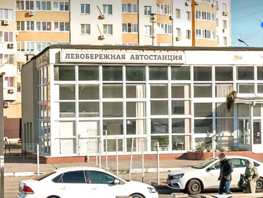 Воронежский автовокзал эвакуировали после звонка анонима 