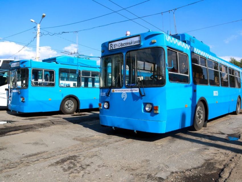 Первые троллейбусы, подаренные Москвой, вышли на маршруты в Воронеже