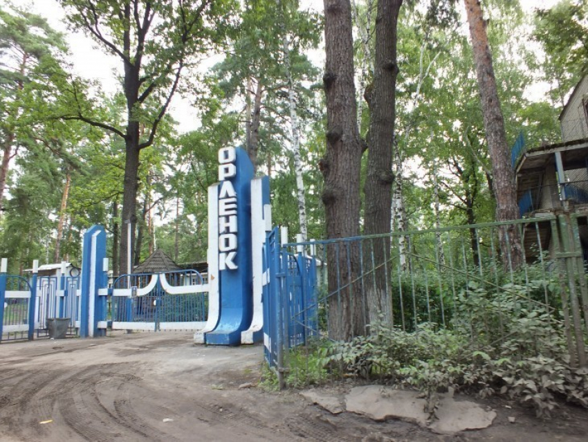 В Воронеже 500 гастарбайтеров поселилось среди детских лагерей (ФОТО)