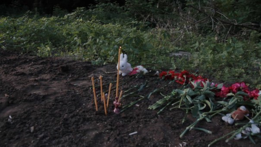 В Воронеже вандалы разнесли место, где нашли тело Кати Череповецкой 