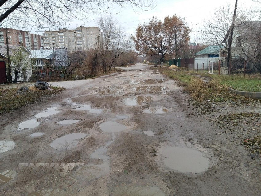 В Воронеже самыми первыми отремонтируют дороги на пяти улицах