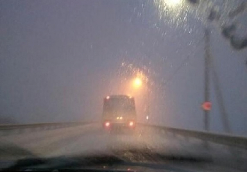 Автомобилистов предупредили о ужасном снегопаде на трассе «Воронеж-Тамбов"