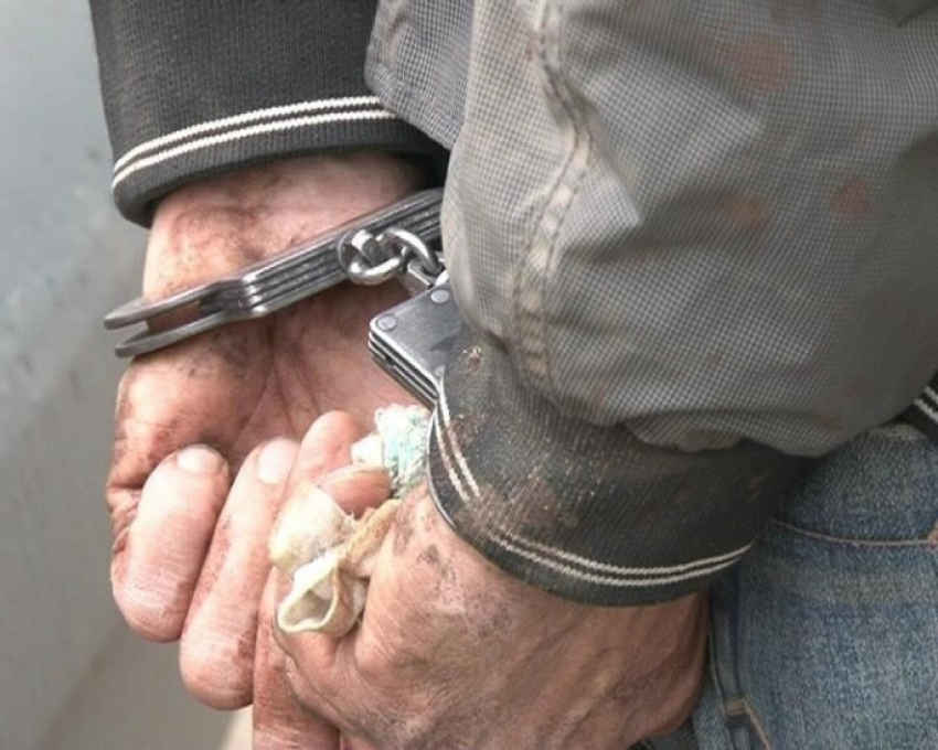 В Воронеже двое мужчин из Москвы и Старого Оскола обокрали дом на 70 тысяч рублей (ФОТО)