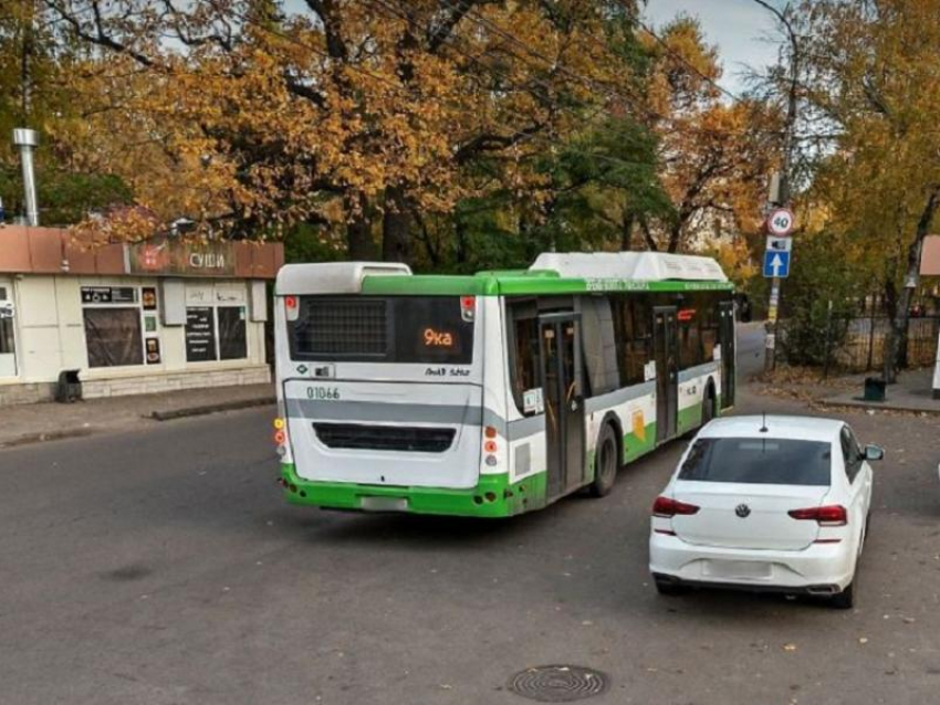 Пять новых дорожных знаков установят в центре Воронежа