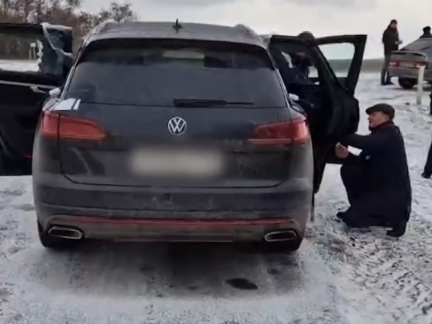 Опубликовано видео следственных действий после покушения на воронежского яичного магната