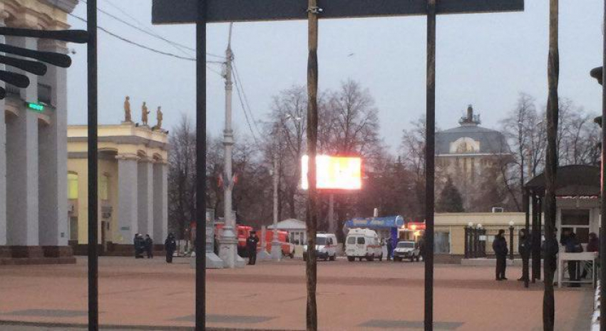 Воронежцы пожаловались о возможном теракте на железнодорожном вокзале
