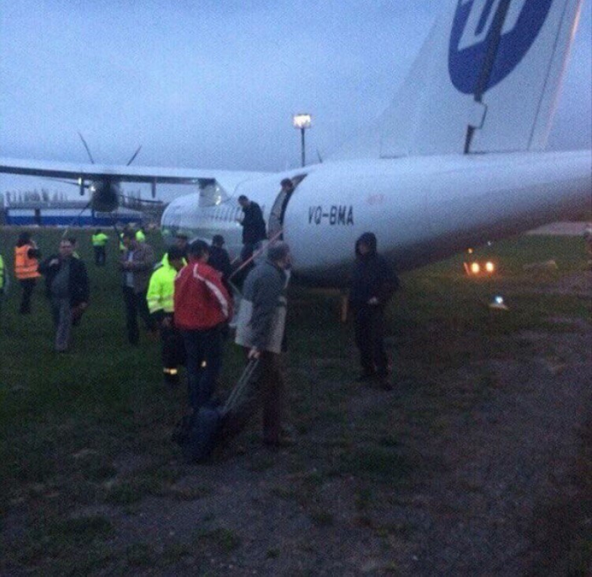 Причиной внештатной ситуации с бортом рейса «Москва-Воронеж» стал порыв ветра