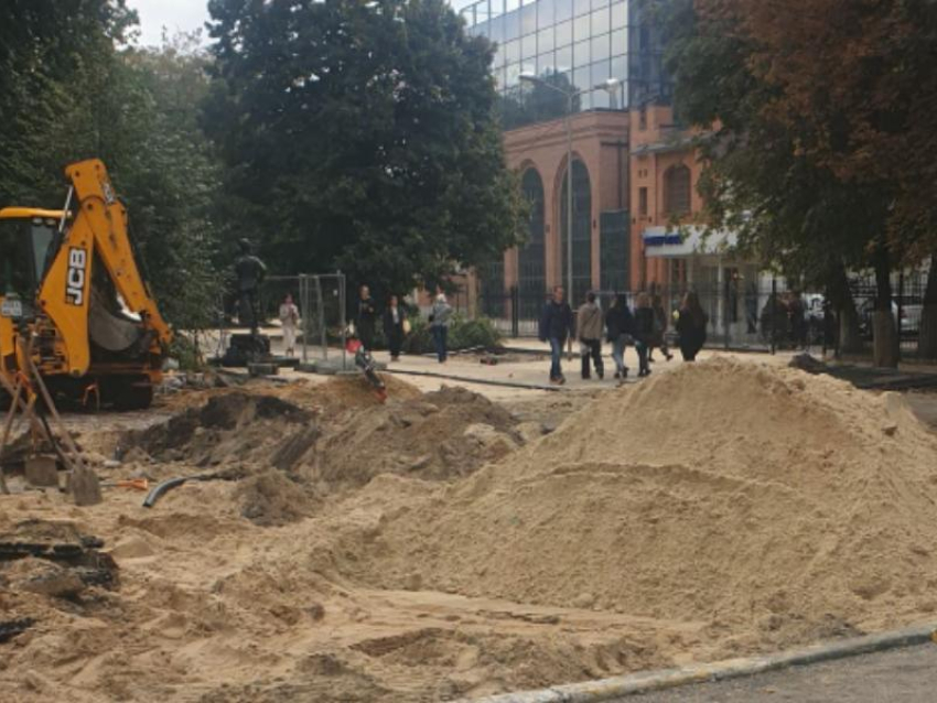 Выполнение работ по благоустройству может затянуться на «Воронежском Арбате»