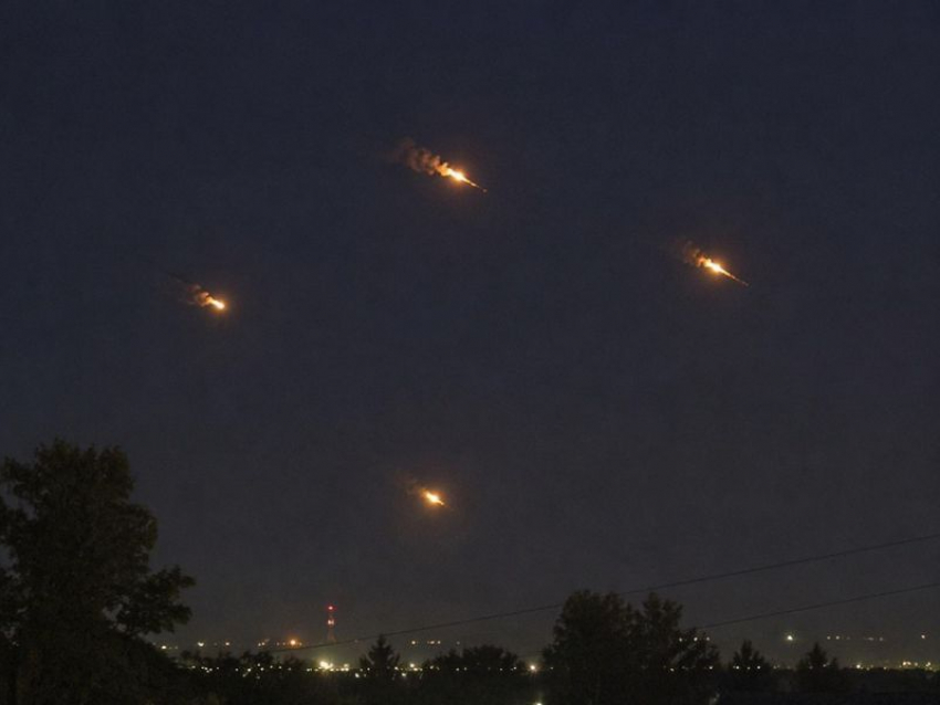 Четыре беспилотника обнаружили и подавили военные в Воронежской области