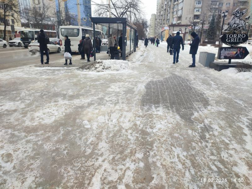 Почему мэрия снова проиграла битву с гололедом?