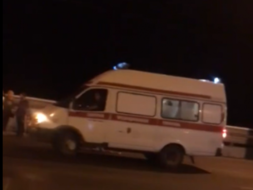 Опубликовано видео с последствиями смертельного ДТП на  мосту в Воронеже 