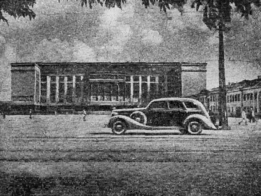 Первое автомобильное такси запустили 88 лет назад по улицам Воронежа