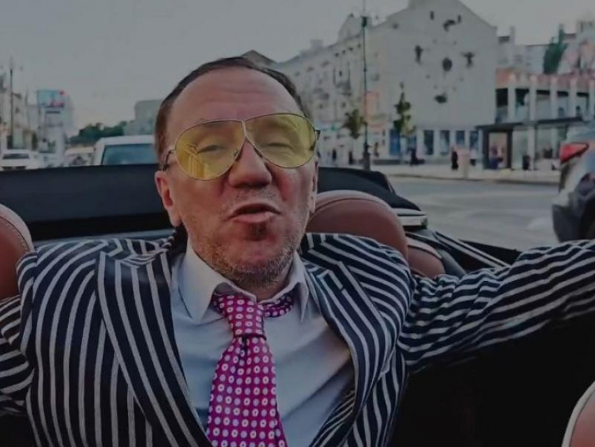 Пирцхалава избил воронежского музыканта Гребенщикова из-за «запаха наркотиков» и нацвыпада