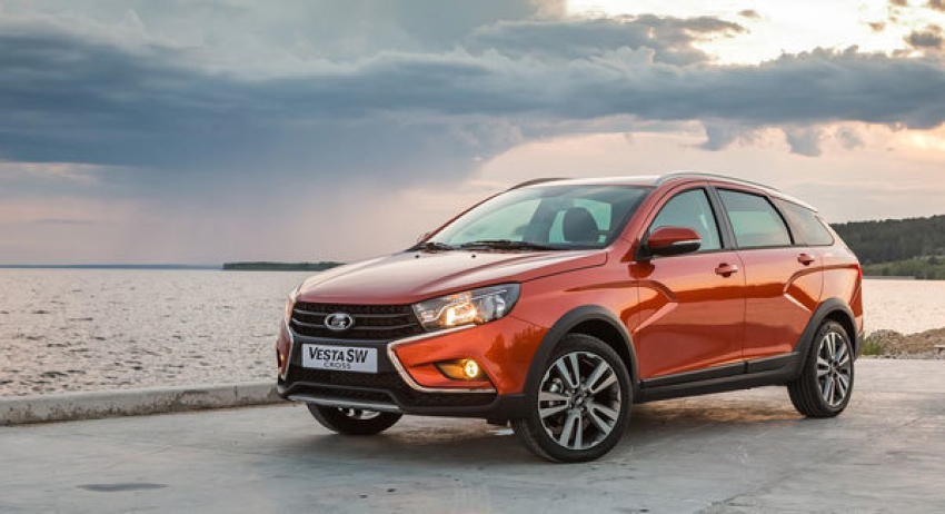АвтоВАЗ показал универсалы Lada Vesta SW / SW Cross (фото)