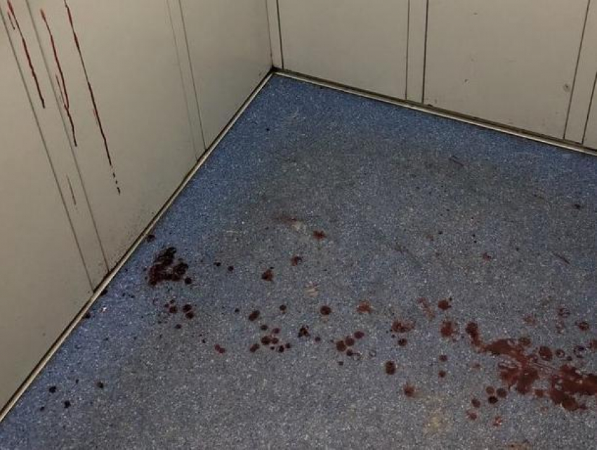 Кровавый лифт взбудоражил жителей воронежского ЖК
