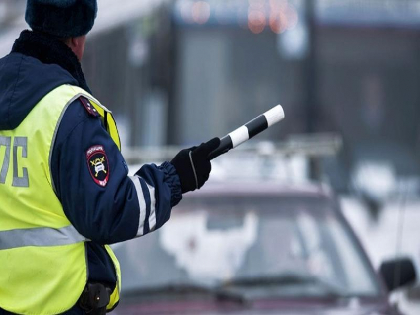 Сплошные проверки проведет ГИБДД в Воронеже