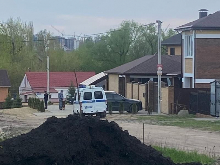 Воронежцы боятся выходить из дома из-за пьяного уличного стрелка 