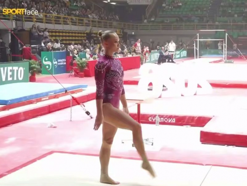 В первом этапе клубного Чемпионата в Италии победила воронежская гимнастка Ангелина Мельникова