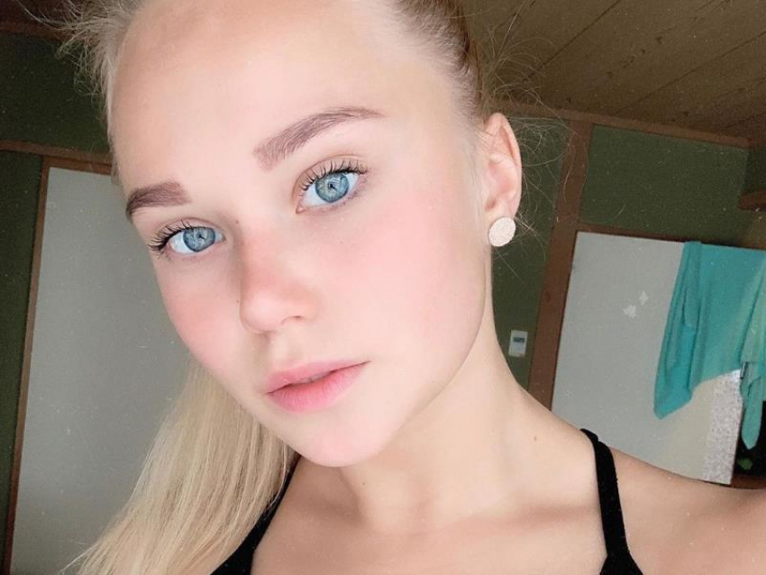 Популярная гимнастка-красавица из Воронежа снялась с соревнований из-за здоровья 
