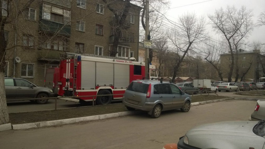 Воронежцы испугались брошенного в центре города автомобиля и вызвали спецслужбы