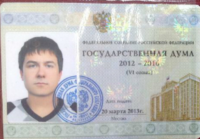 Помощник депутата-единороса уволился после фарса на выборах мэра Воронежа