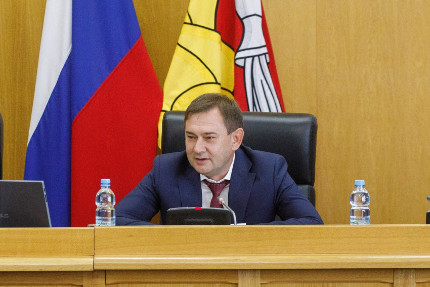 На спикера облдумы Владимира Нетесова готовят жалобу в прокуратуру
