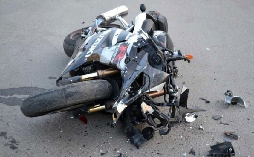 Воронежский байкер на BMW погиб после жуткого ДТП с автомобилисткой на трассе