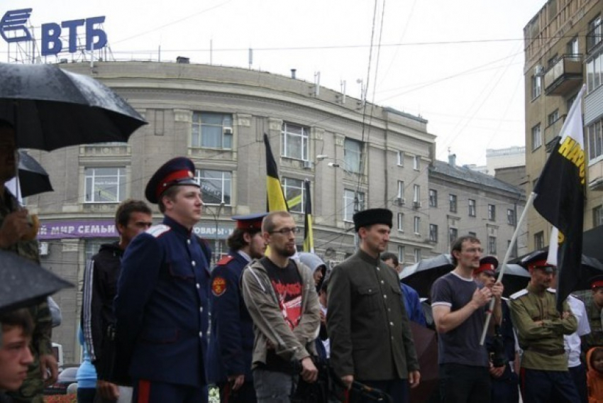 В Воронеже прошел митинг Тутаев должен сидеть! (ФОТО)