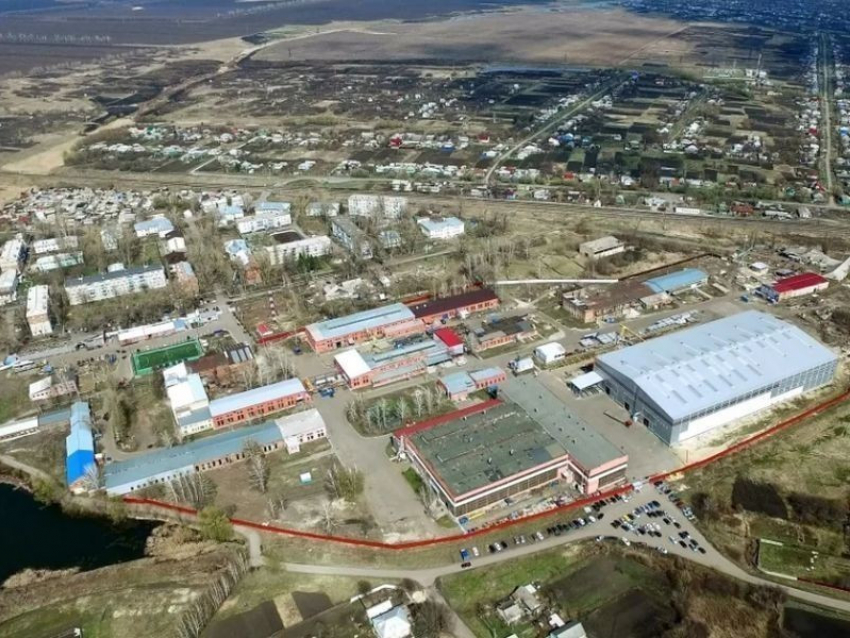 С воронежского завода, который хотел спасти губернатор, потребовали 827 млн рублей