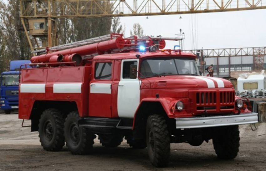 В Эртильском районе сожгли дорогую иномарку