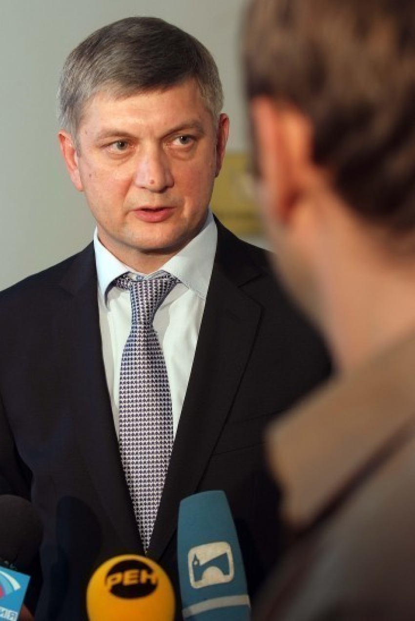 Воронежских «миллиардеров» подтянули на помощь Александру Гусеву