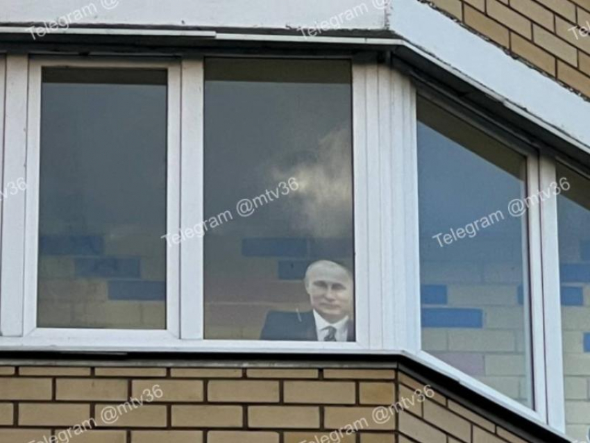 Я не слежу, просто охраняю: в необычном месте обнаружили Владимира Путина в Воронеже