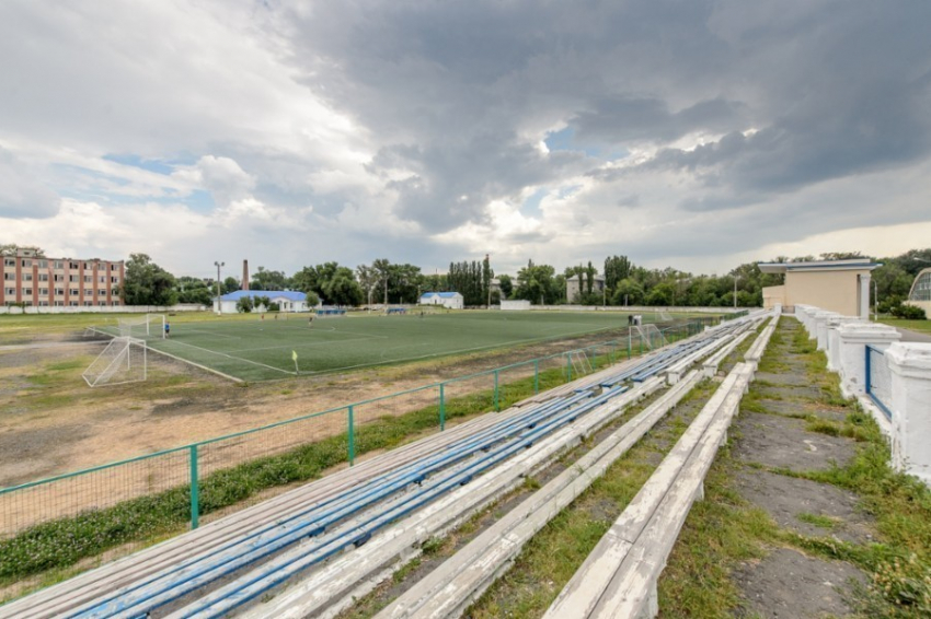 Алексей Гордеев пообещал построить в Воронеже современный стадион отвечающий требованиям ФИФА
