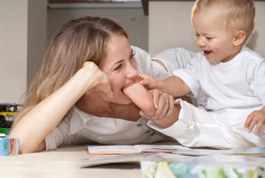 В воронежской больнице безумная женщина покусала трехлетнего малыша