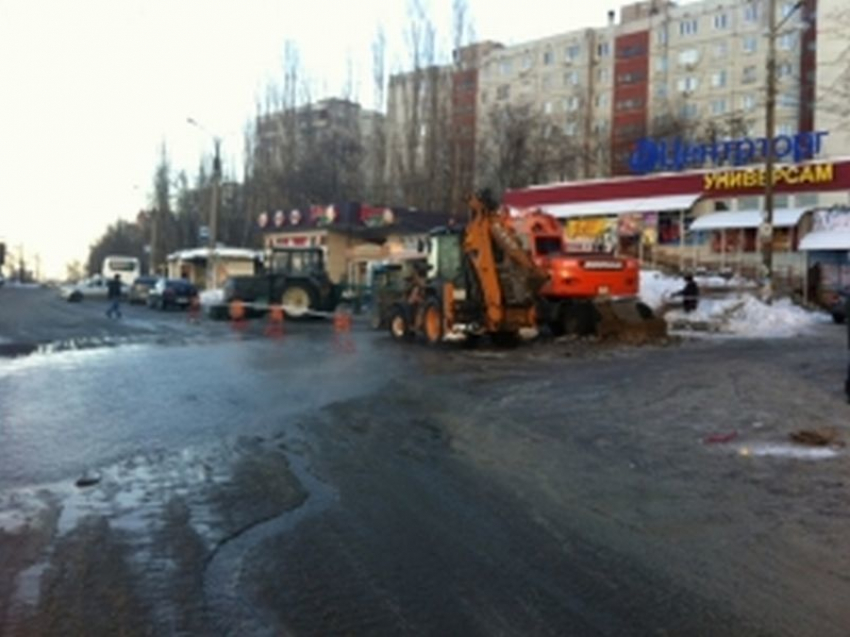 «РВК-Воронеж» устранил коммунальную аварию, которая оставила без воды сотни домов