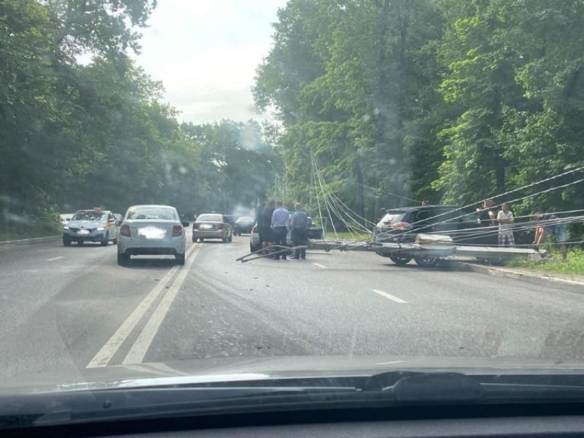 Стали известны подробности ДТП со столбом в Воронеже 