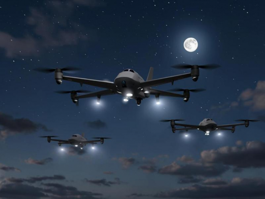 Небо над Воронежской областью штурмуют дроны противника 