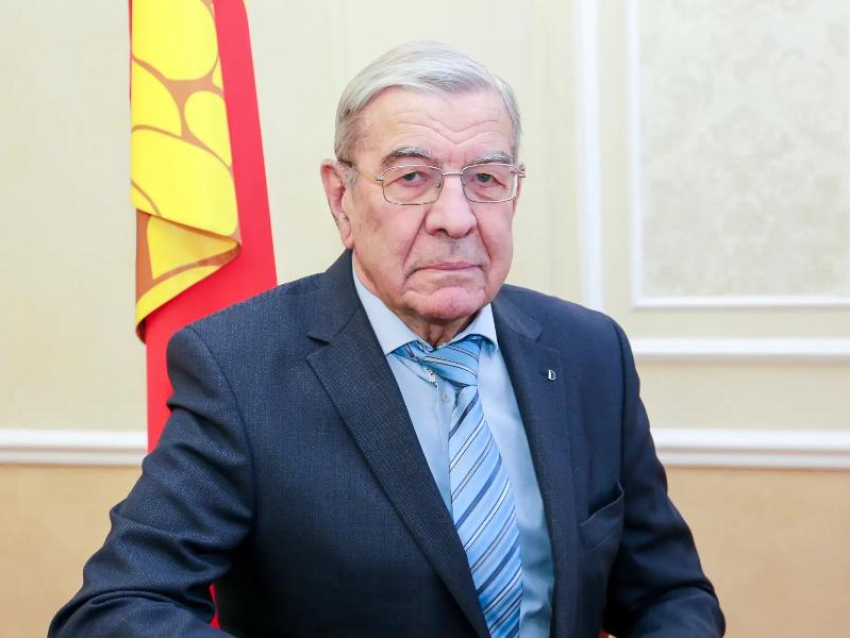 90-летний юбилей отметил Почетный гражданин Воронежа Владимир Рачук