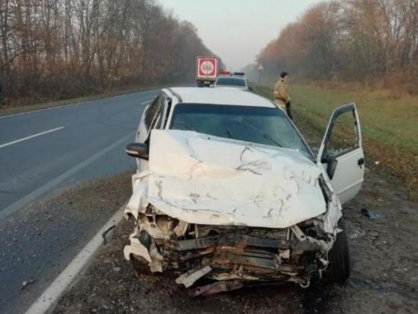 Лобовая встреча двух автомобилисток закончилась трагедией под Воронежем