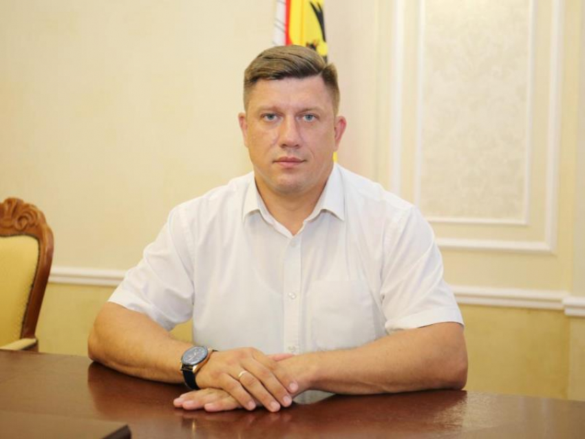 Бывший мэр Семилук твердо присел на кресло гендиректора «Воронежпассажиртранс»