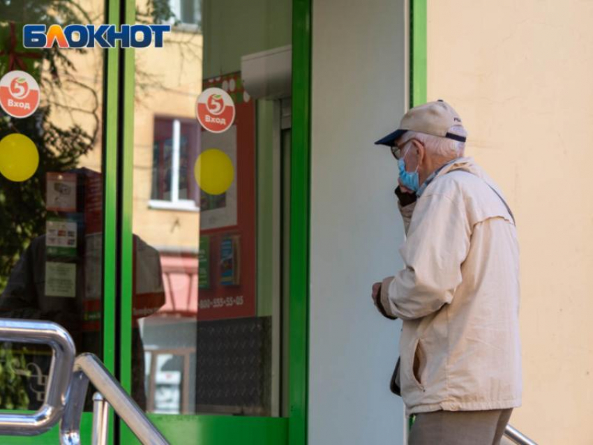 Воронежскую кассиршу «Пятерочки» осудили за хитрую аферу с покупателями 